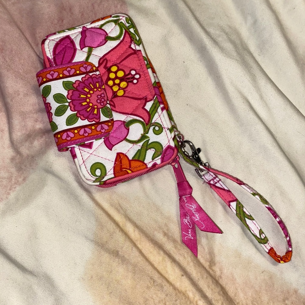 Vera Bradley all in one wristlet